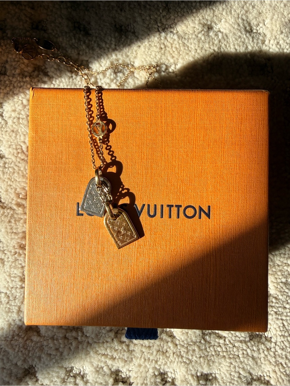 Louis Vuitton Nanogram Necklace - Picture 4 of 4
